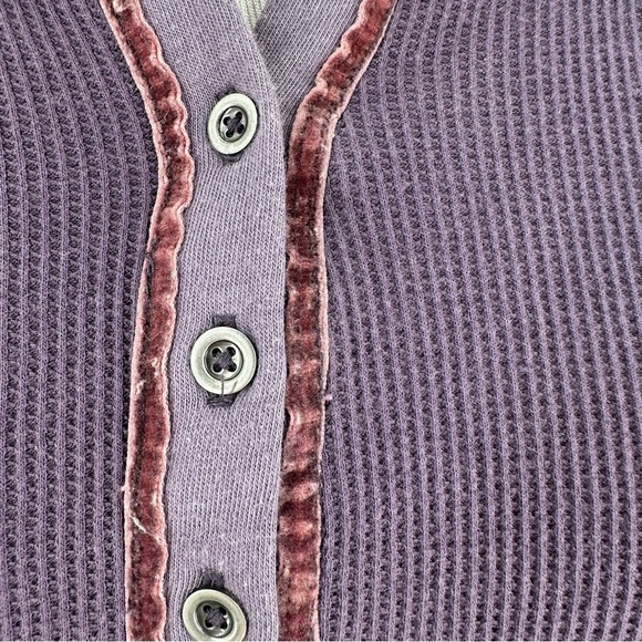 Eddie Bauer womens top size L purple waffle knit cozy henley base layer gorpcore - Picture 3 of 10